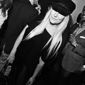 Meet your Posher, Erika